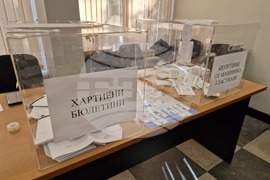 Велико Търново - парламентарни избори - гласуване