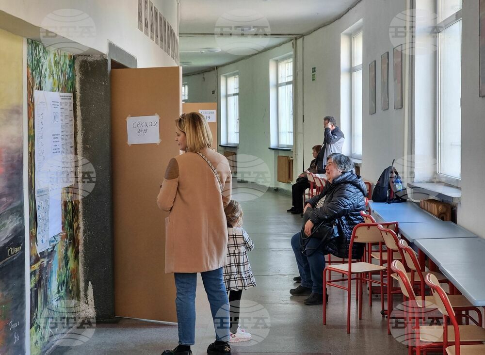 Избирателната активност в Ямбол към 16:00 часа е 25,27 процента – около шест на сто повече, отколкото на вота през юни