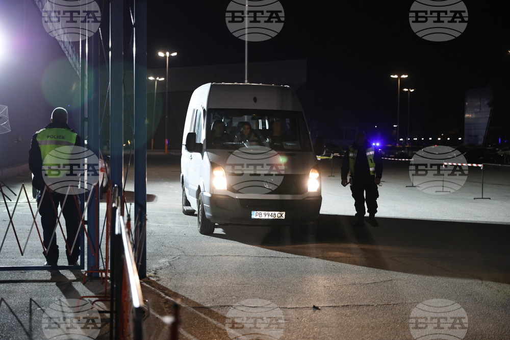 Пловдив - предаване на изборните книжа - 16 РИК