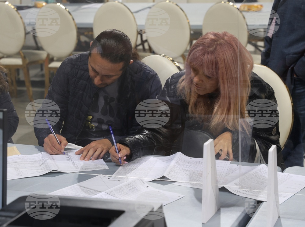 Избори 2024 - край на изборния ден - бюлетини - преброяване