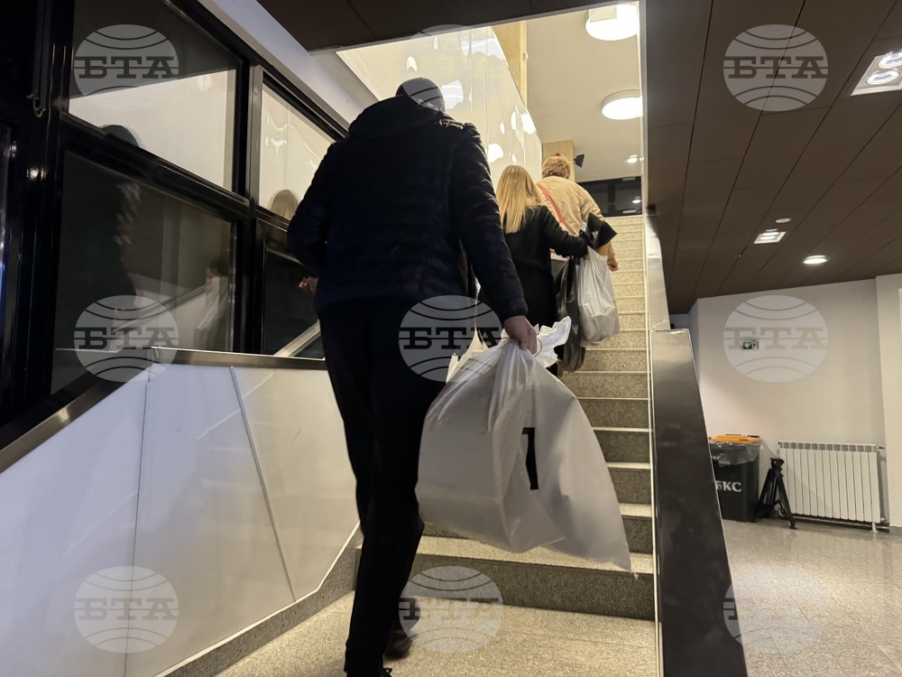 Национален пресклуб на БТА Букурещ - списание ЛИК - 155 години БАН - представяне