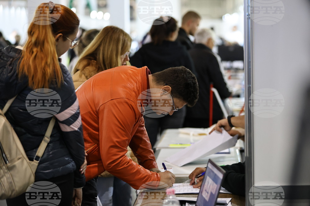 Пловдив - предаване на изборните книжа - 16 РИК