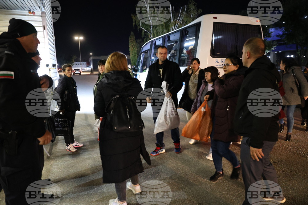 Пловдив - предаване на изборните книжа - РИК 17