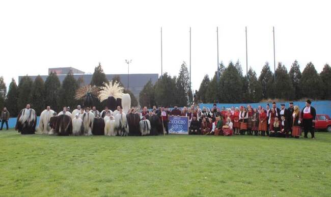 Банските кукери бяха най-атрактивни на фестивала „Симитлия”