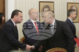 Румен Радев - БСП за България - мандат - връчване