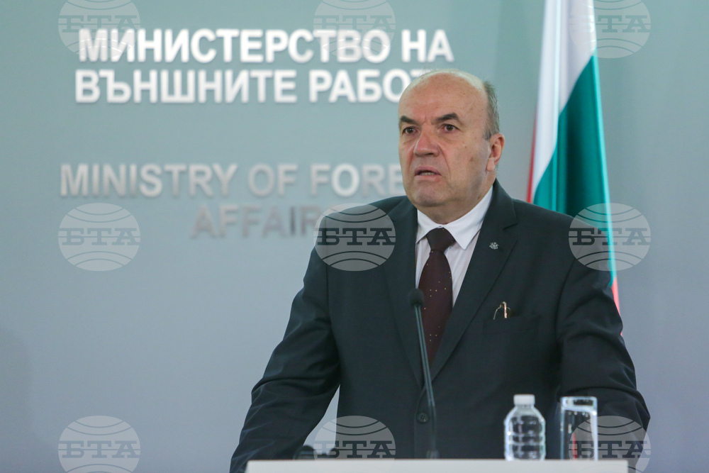 Николай Милков - Петер Сиярто - пресконференция