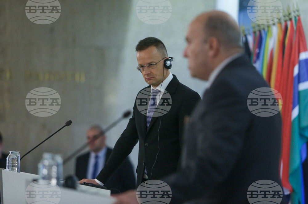 Николай Милков - Петер Сиярто - пресконференция