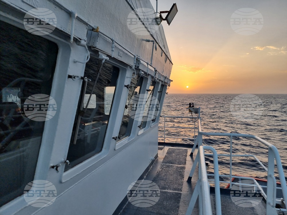 Bulgarian navy research ship bound for Antarctica - Day 20: Ship's Crew with High Morale