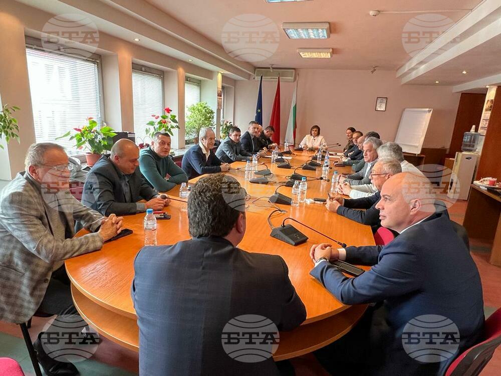 Socialist Party Leadership to Decide Their Coalition's Format