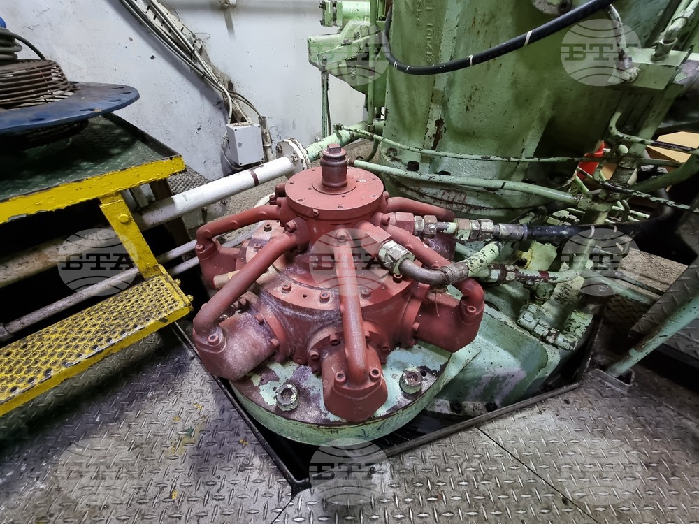 Bulgarian navy research ship bound for Antarctica - Propulsion and Manoeuvrability