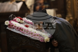 Храм „Св. мъченица Параскева“ - патриарх Даниил - литургия