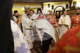 Храм „Св. мъченица Параскева“ - патриарх Даниил - литургия