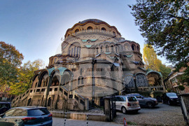 Храм „Св. мъченица Параскева“ - патриарх Даниил - литургия