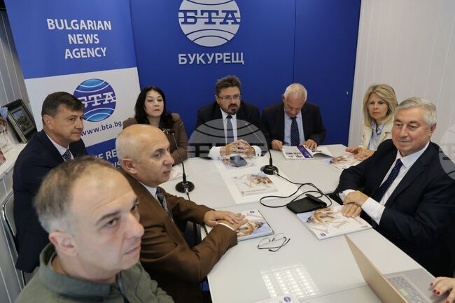 Национален пресклуб на БТА Букурещ - списание ЛИК - 155 години БАН - представяне