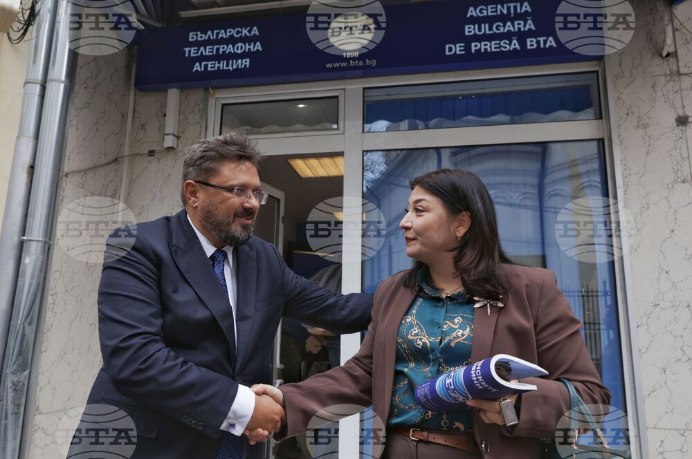 Национален пресклуб на БТА Букурещ - списание ЛИК - 155 години БАН - представяне