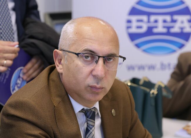 Депутатът на българското малцинство в румънския парламент Георги Наков: Българите винаги са свързвали науката с патриотичното си чувство