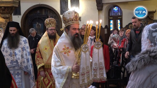 Нека търсим общуването с Господ Иисус Христос, за да укрепваме и да се справяме с трудностите, каза патриарх Даниил