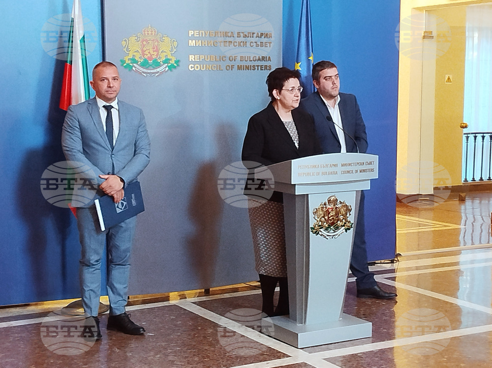 Проектобюджетът на България за 2025 година ще е с 3 процента дефицит, съобщи финансовият министър