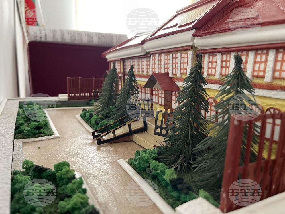 Украйна - Народна къща в село Табаки - Етнографска стая