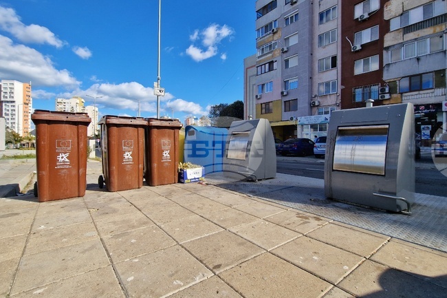 Бургас - нови контейнери за смет