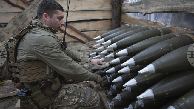 Интензивните сражения във Вовчанск продължават, а украинските сили удържат ключови райони, заяви украински военен говорител