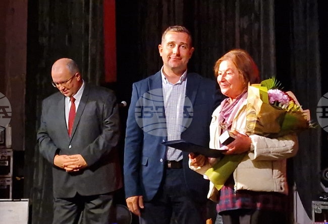 Самоков - културни дейци - награждаване 