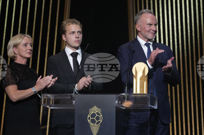 Феновете в Бундеслигата подкрепиха Карл-Хайнц Румениге за въвеждане на таван на заплатите и в Германия, и в света