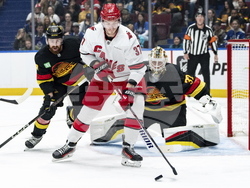 Hurricanes Canucks Hockey