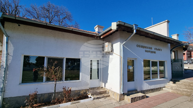 В Пордим общинските съветници подкрепиха предложение за допълнителни средства за кметствата за предстоящи празници