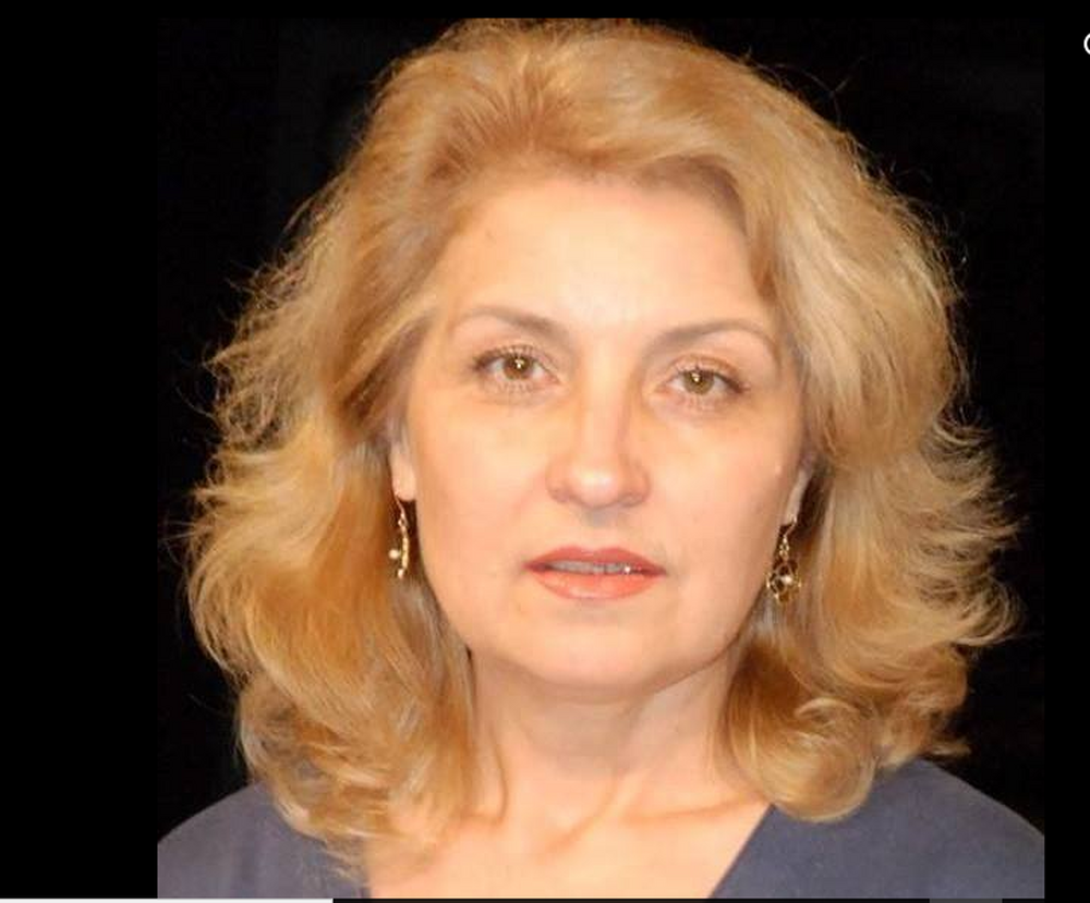 Драматичен театър „Борис Луканов“ – Ловеч: Актрисата Катя Йочева отбелязва рожден ден на 29 октомври