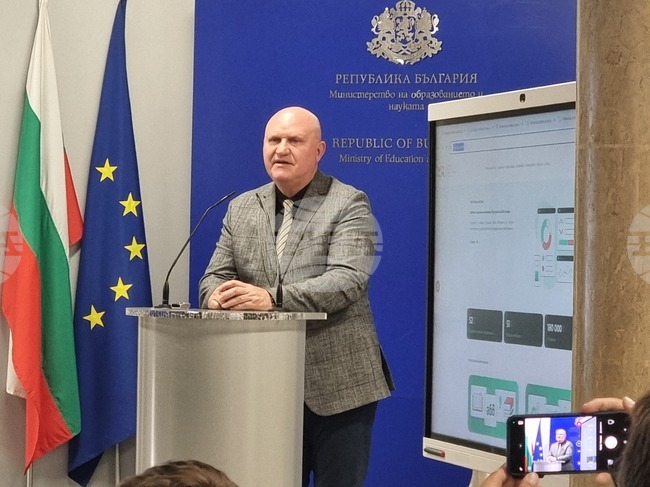 Министър Галин Цоков ще изнесе лекция на тема "Образование 5.0" пред студенти в Университета "Проф. д-р Асен Златаров" в Бургас