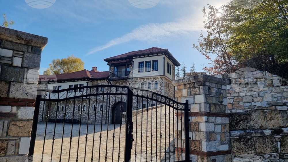 Северна Македония - Село Зързе - манастир „Преображение Христово“