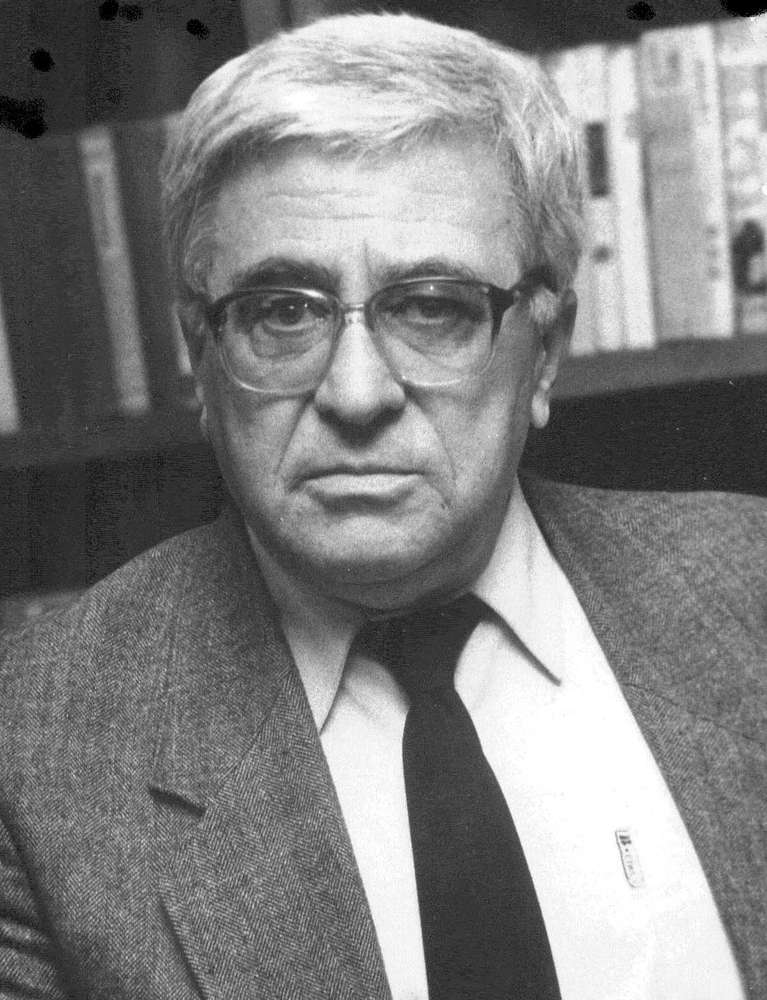 НЧ „Добри Войников-1856“ – Шумен: Спомен за Тончо Жечев 