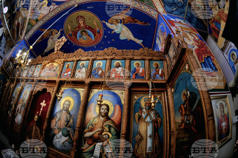 Бургас - обновена църква - храмов празник