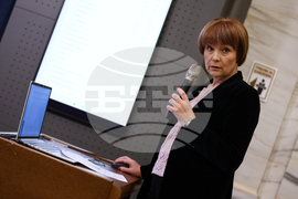 Централна избирателна комисия - брифинг - Росица Матева