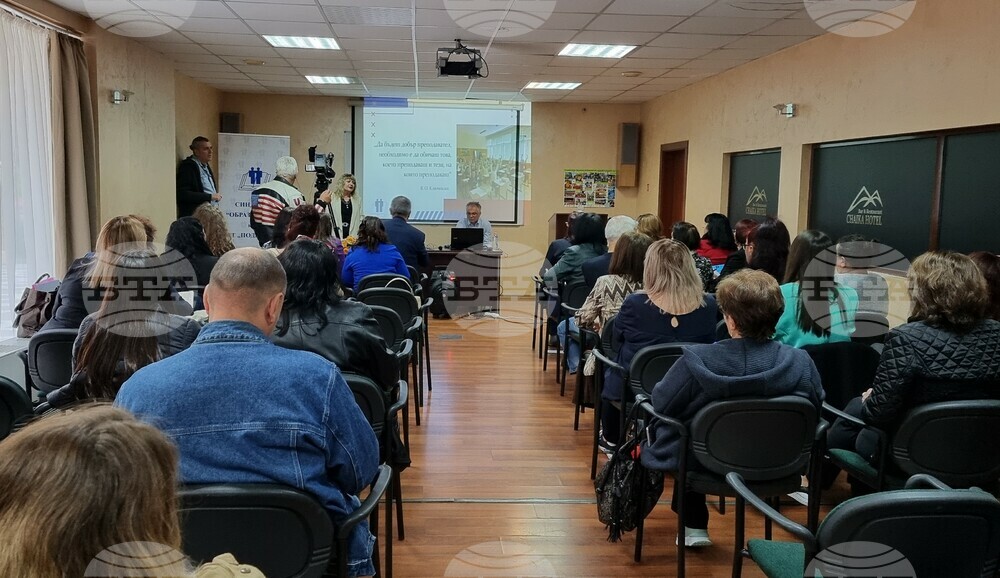 Все по-малко учители се съгласяват да стават наставници, алармираха от Регионален синдикат „Образование“ към КТ „Подкрепа“ – Враца