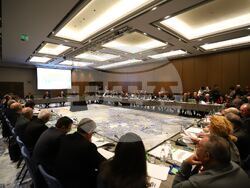 Министър Карамфилова: По пътя към декарбонизация няма да се направи компромис с опазването на околната среда