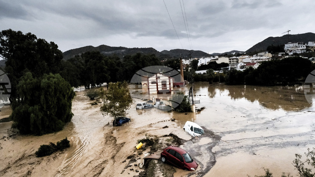 Проливни валежи причиниха наводнения в Южна и Източна Испания