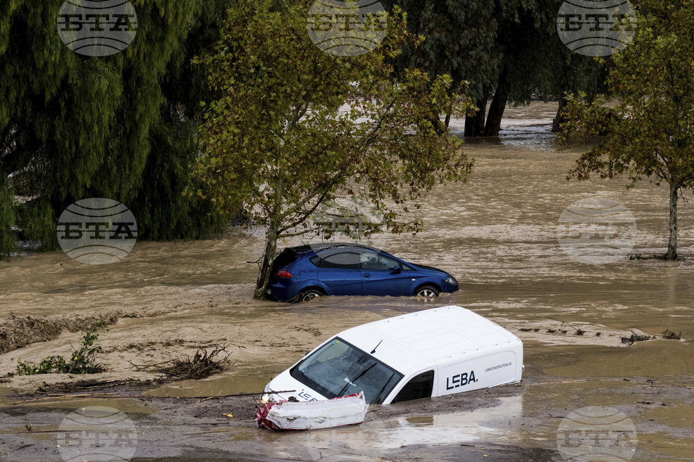 Валенсия поиска отлагане на мача за Купата на краля след наводнения, ударили югоизточна Испания