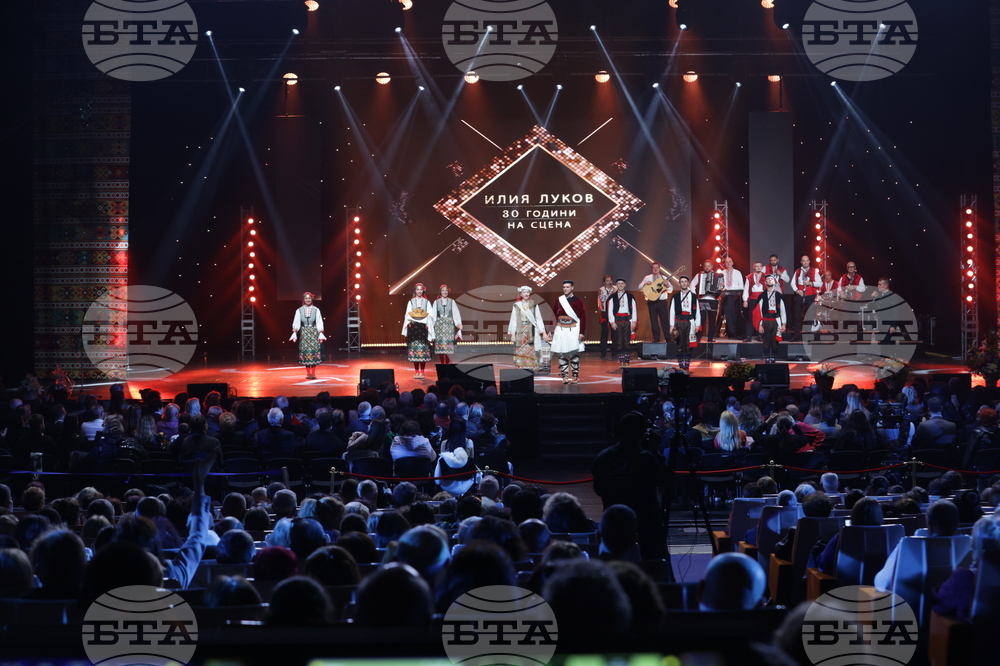 „30 години песни с любов” - юбилеен концерт на Илия Луков