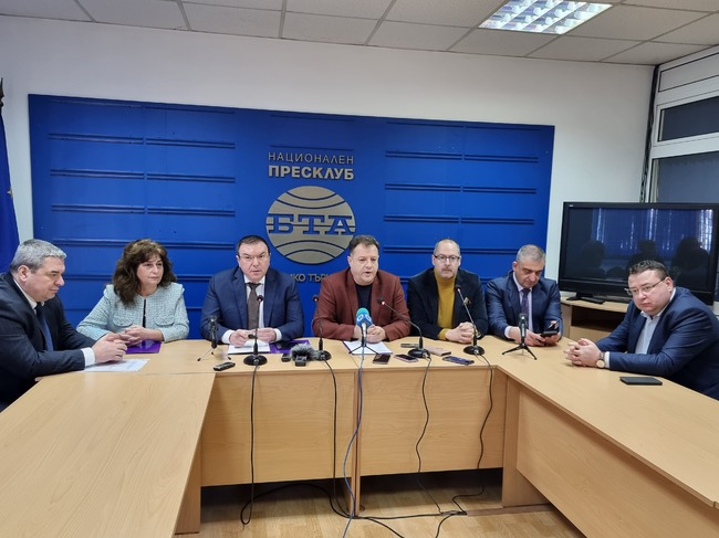 Кметове на общини от Великотърновска област се надяват на редовно правителство и консенсус между партиите