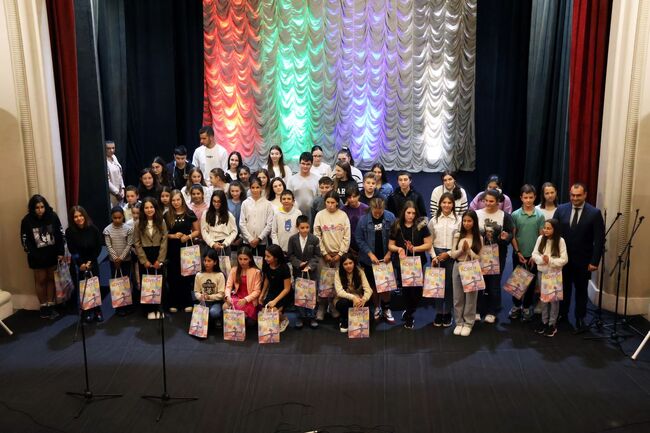 Община Ловеч: На тържествена церемония отпразнувахме Деня на народните будители