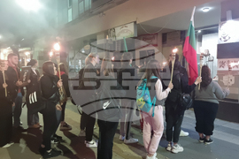 Плевен - Ден на народните будители - факелно шествие