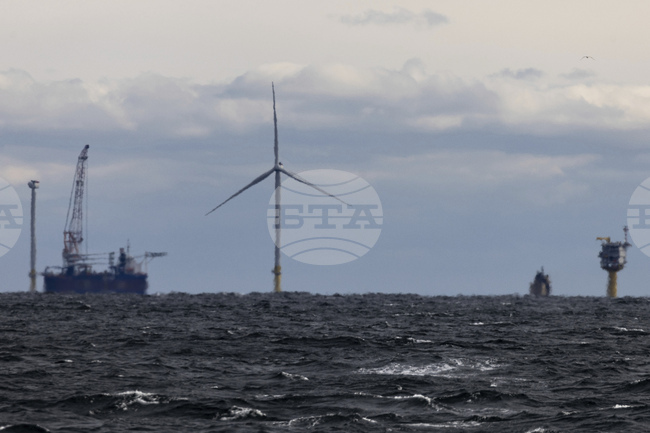 Администрацията на Тръмп отмени 679 млн. д. федерално финансиране за офшорни вятърни проекти 