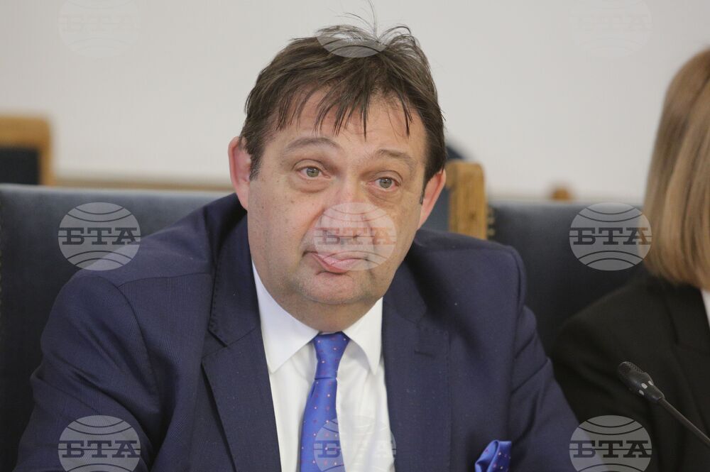 Парламент - Комисия по регионална политика, благоустройство и местно самоуправление