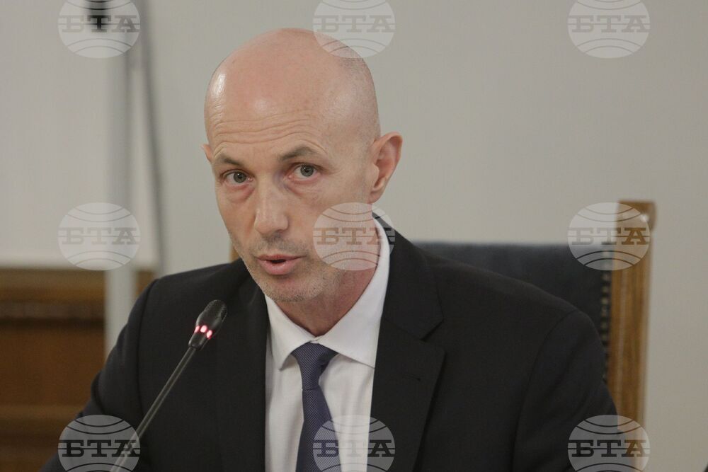 Парламент - Комисия по регионална политика, благоустройство и местно самоуправление