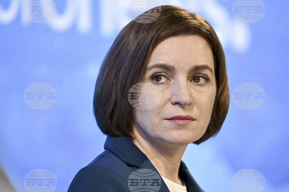 Президентката на Молдова каза, че Русия се опитва да дестабилизира страната, и поиска от съюзници системи за противовъздушна отбрана