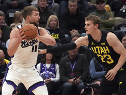 Kings Jazz Basketball