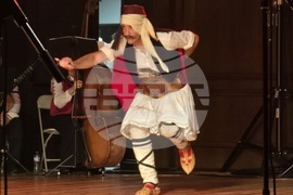 Добрич - aнсамбъл "Филип Кутев" - спектакъл - "Диви ягоди"