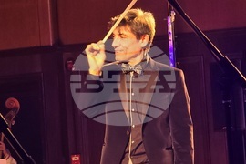 Добрич - aнсамбъл "Филип Кутев" - спектакъл - "Диви ягоди"